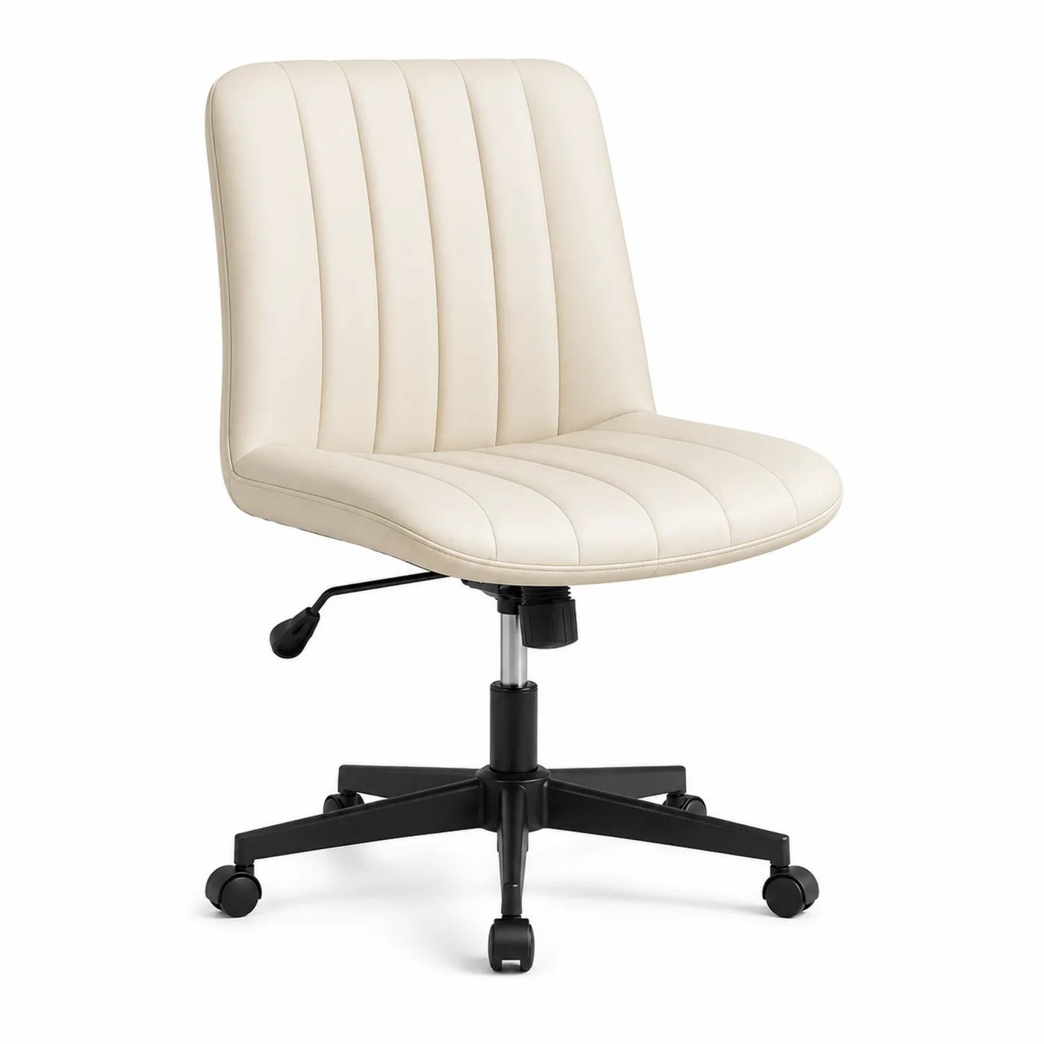 Silla de oficina con tapizado de cuero sintético crema y base metálica